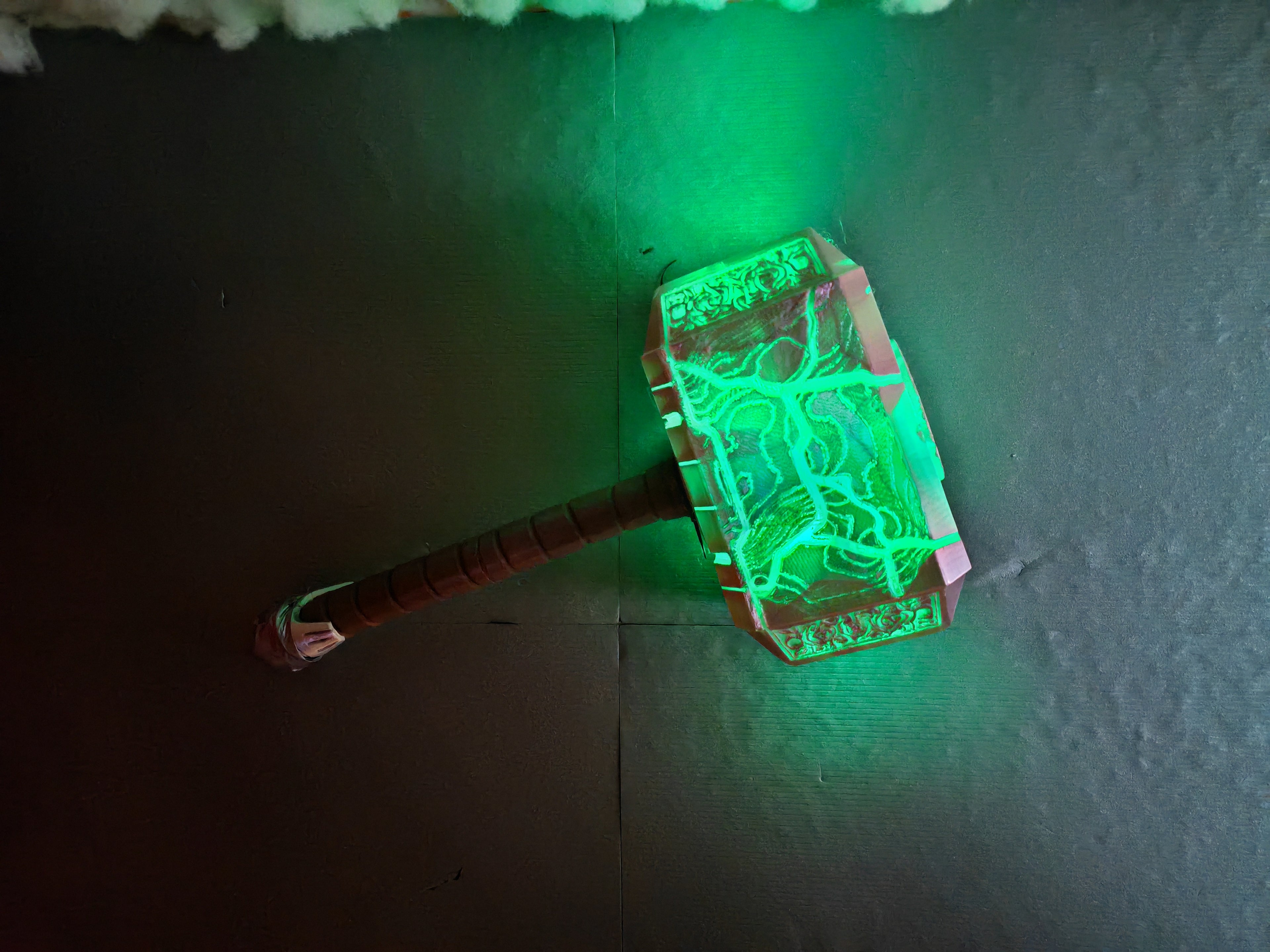 Mjölnir – Thor's Hammer | 3D-Druck Unikat mit RGB-Beleuchtung