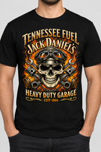 Schwarzes T-Shirt mit Skull und Pistons Print