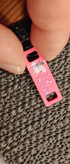 Personalisierte Sneaker Tag´s mit Schulmaskottchen Otto