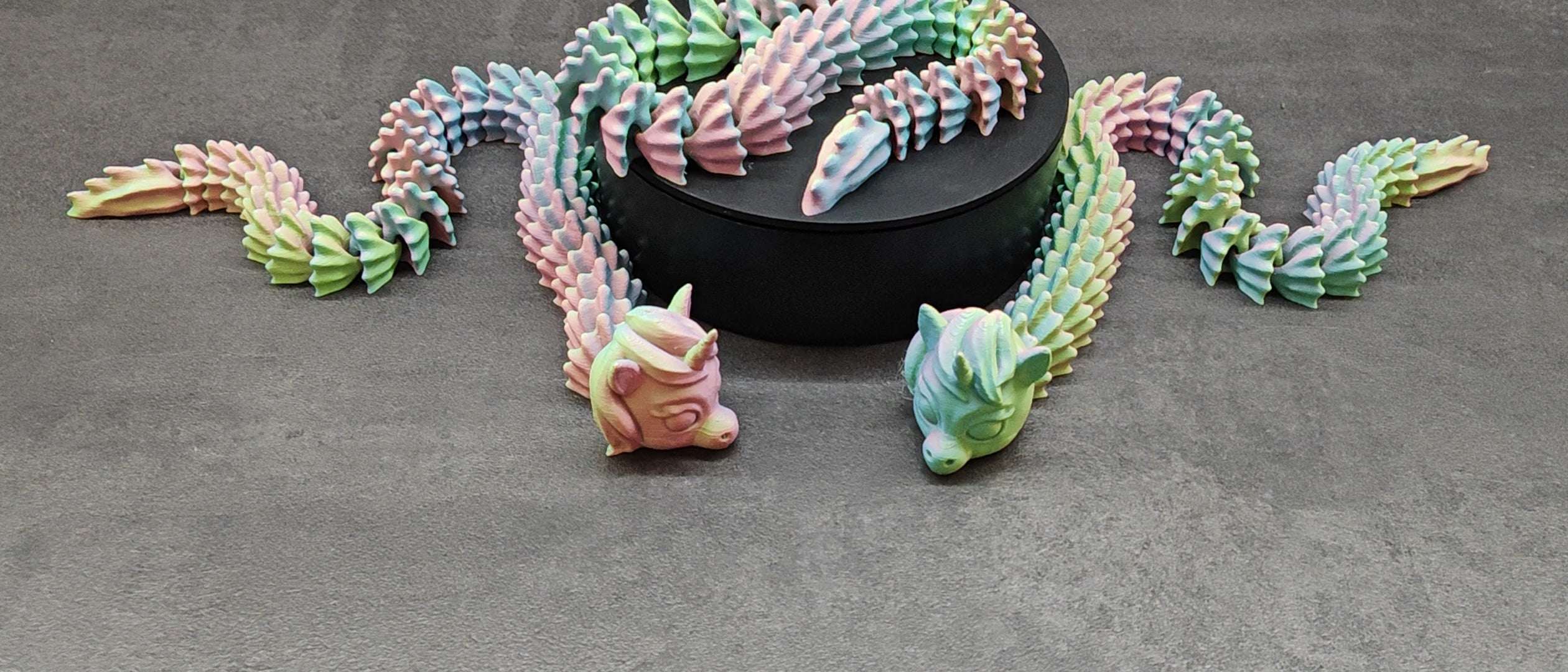 Flexi Einhorn-Drache – Pastell Rainbow | 3D-Druck
