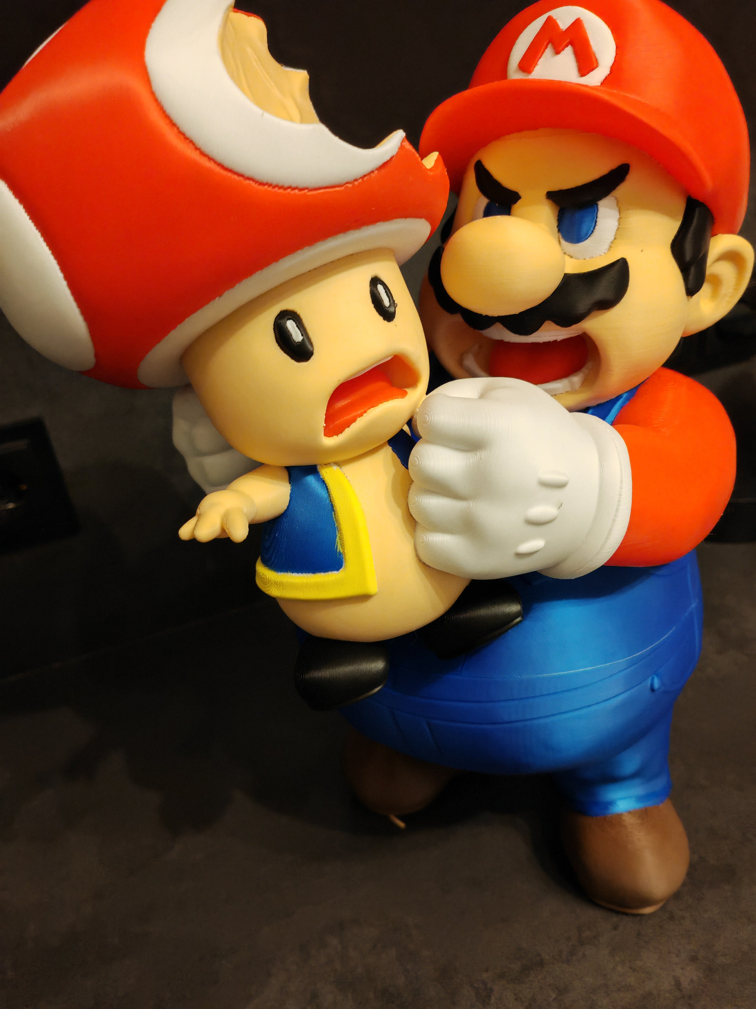 Chonky Mario – Der hungrige Held | 3D-Druck Eigenkreation ca. 45 cm
