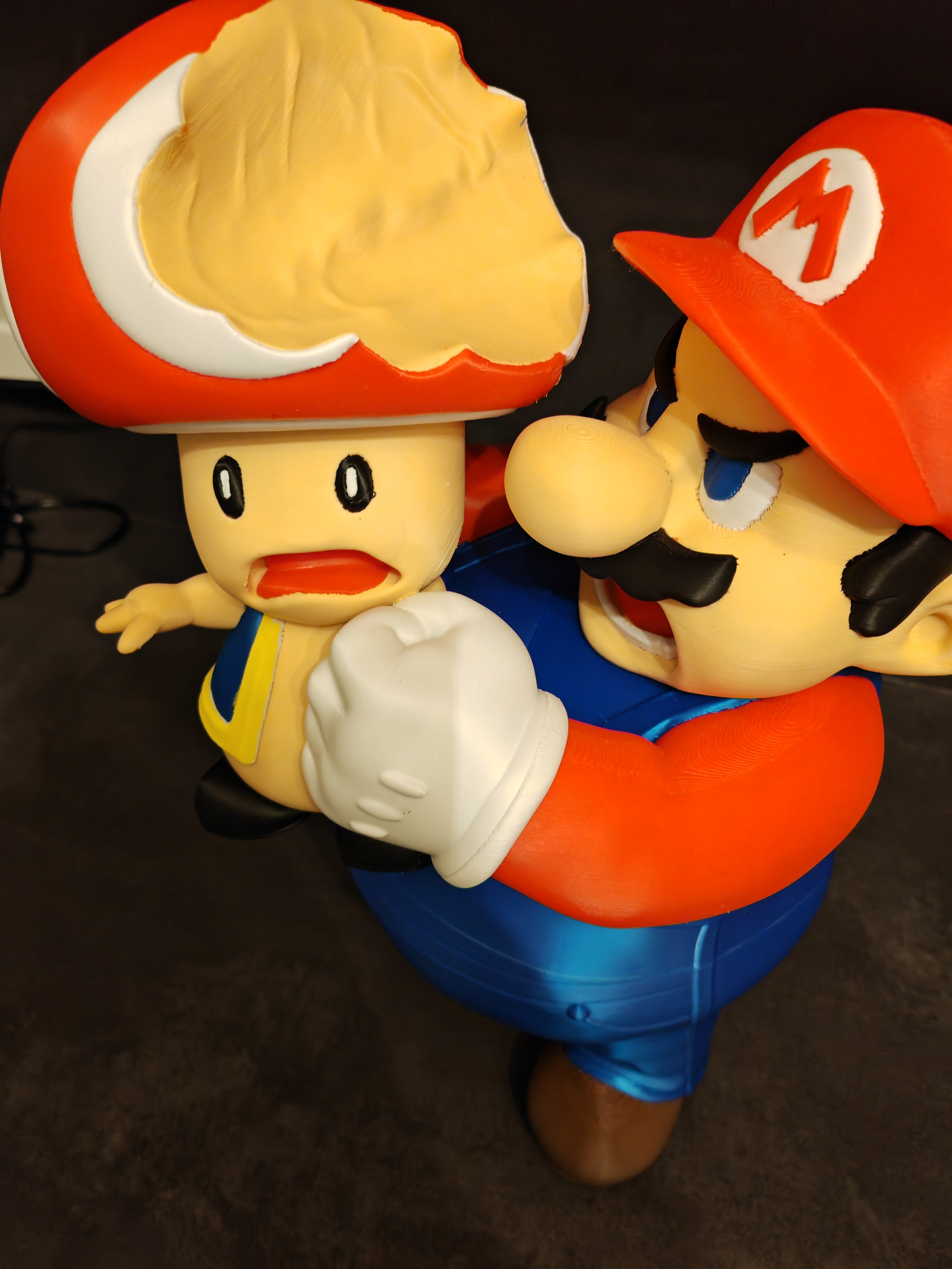 Chonky Mario – Der hungrige Held | 3D-Druck Eigenkreation ca. 45 cm
